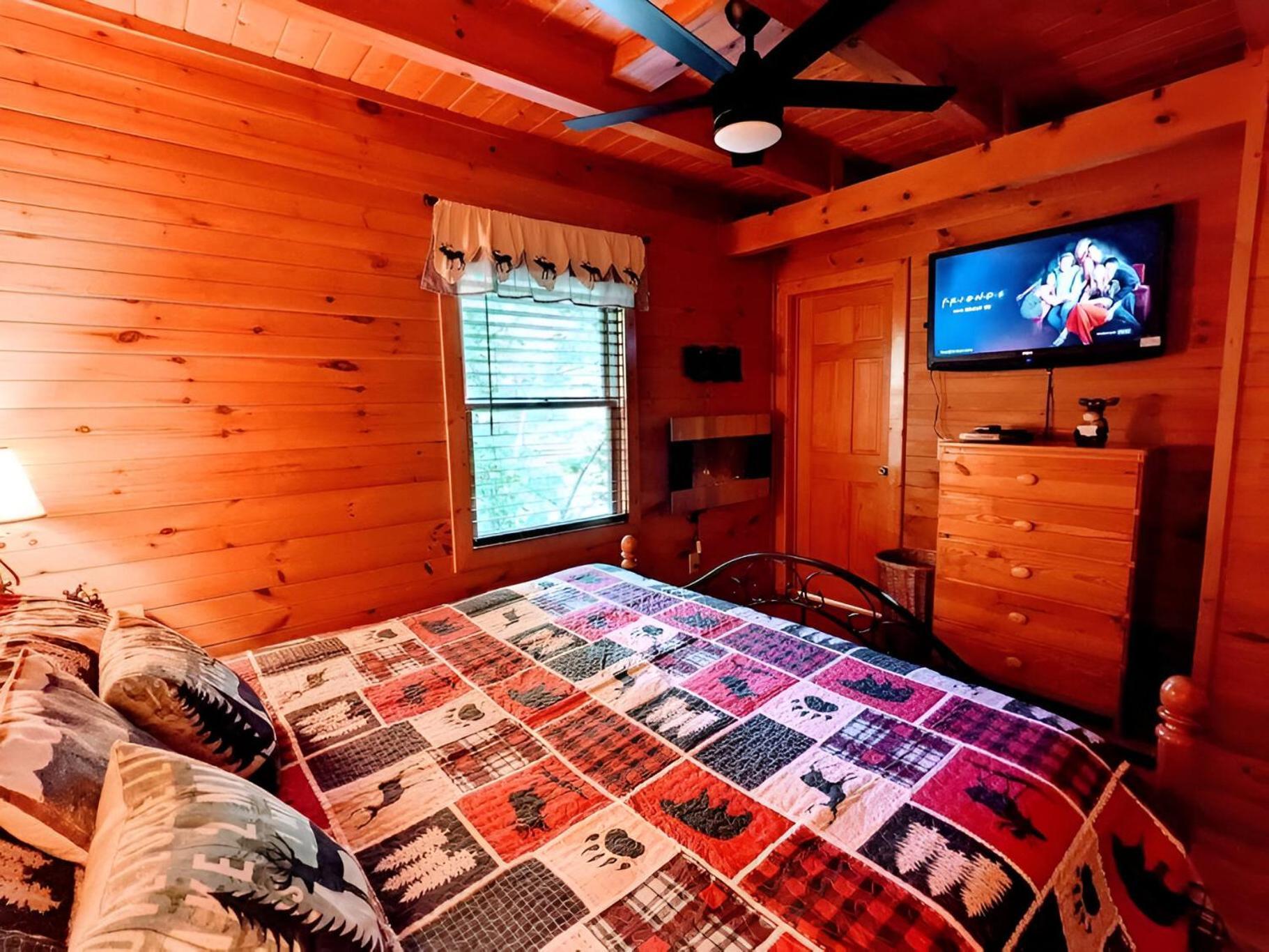 Prime Mountain Cabin - Near Galinburg Downtown Gatlinburg Buitenkant foto
